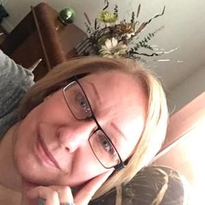 Meet your Posher, Bobbie