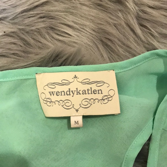 Wendy katlen flowy tank - Picture 3 of 3