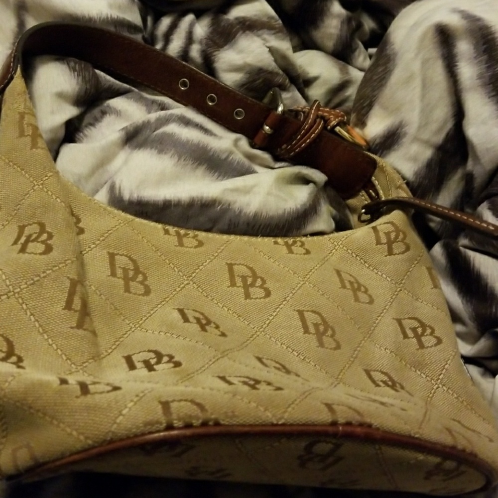 Dooney&Bourke purse