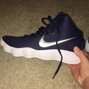 Nike hyperdunk 2017