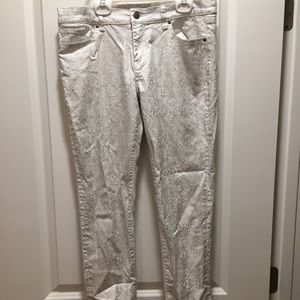 NY and Company skinny ankle jeans