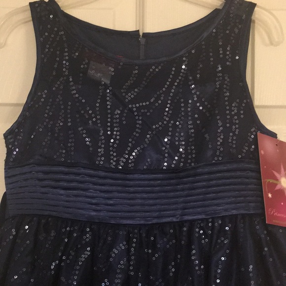 Size 12 girls navy formal dress - Picture 5 of 6