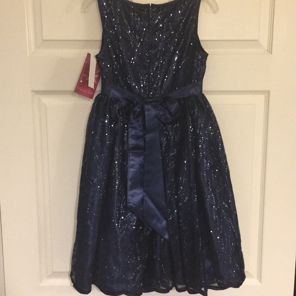 Size 12 girls navy formal dress - Picture 2 of 6