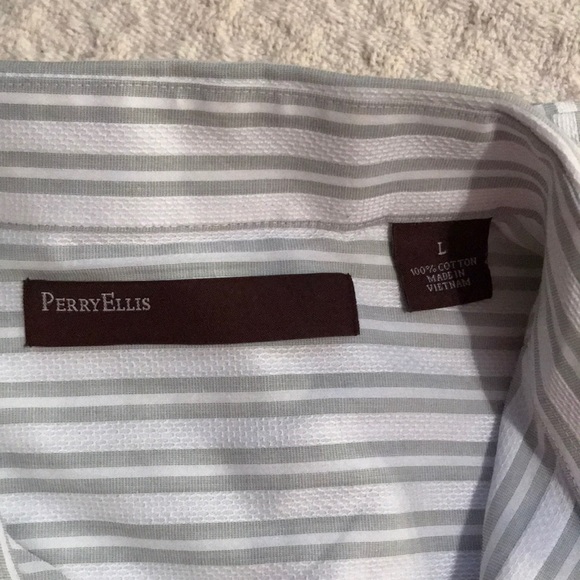 Perry Ellis Striped Long Sleeve Dress Shirt - Picture 4 of 4