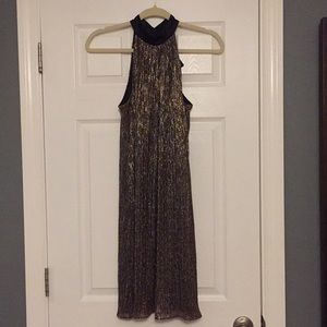 Laundry by Shelli Segal size 6 black/gold dress