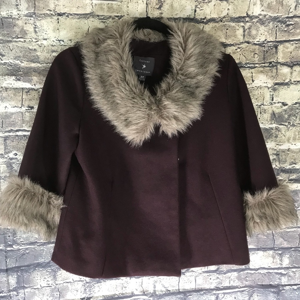 Forever 21 Plum Faux Fur Cropped Wool Coat Size S