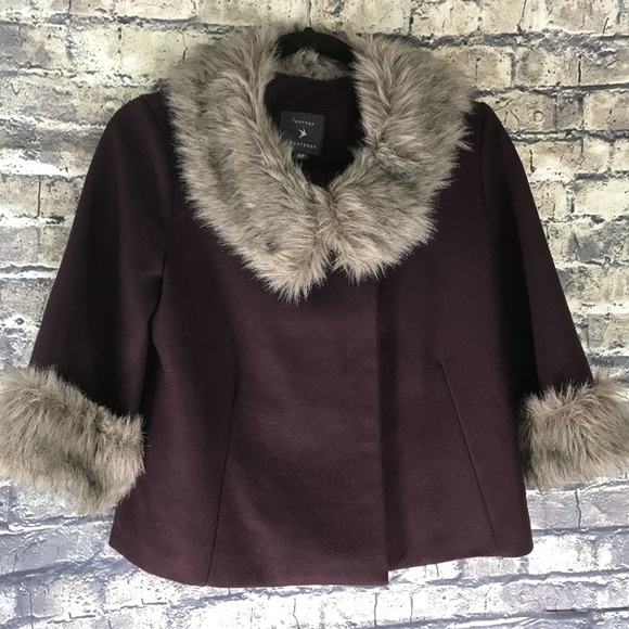Forever 21 Plum Faux Fur Cropped Wool Coat Size S - Picture 6 of 8