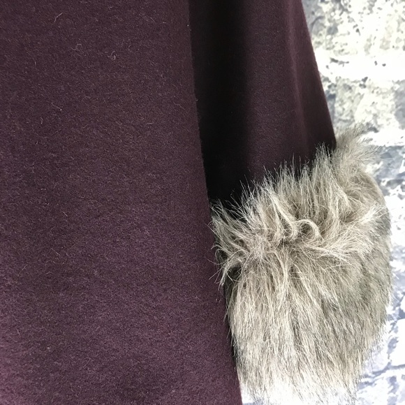 Forever 21 Plum Faux Fur Cropped Wool Coat Size S - Picture 7 of 8