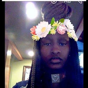 Meet your Posher, Nylisha