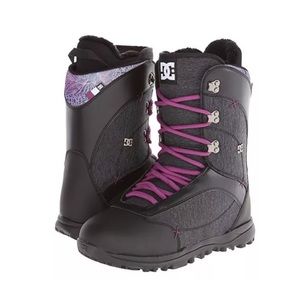 Women's DC 2015 Karma Snowboard Boots NWOT or Box
