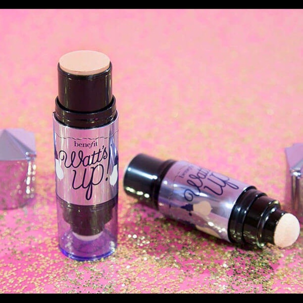 Sold! New benefit watt’s up highliter!