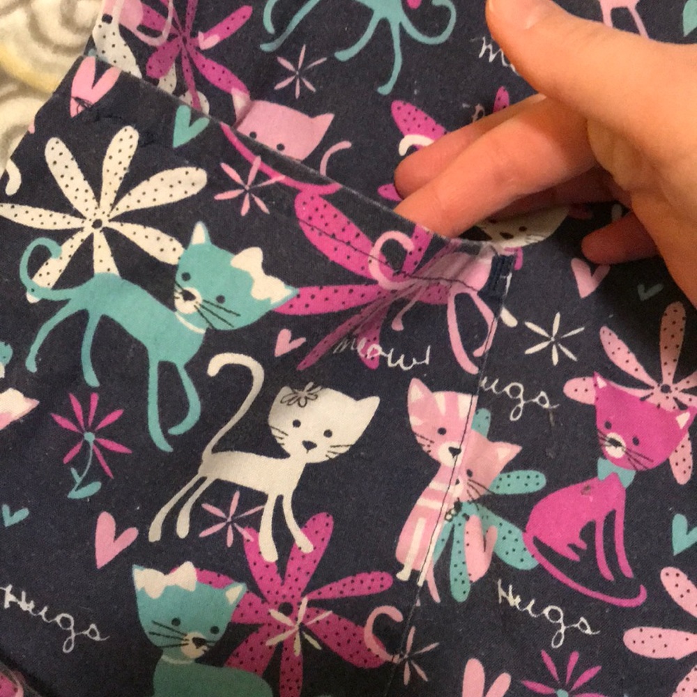 CHEAP SCRUB TOP - Picture 2 of 4