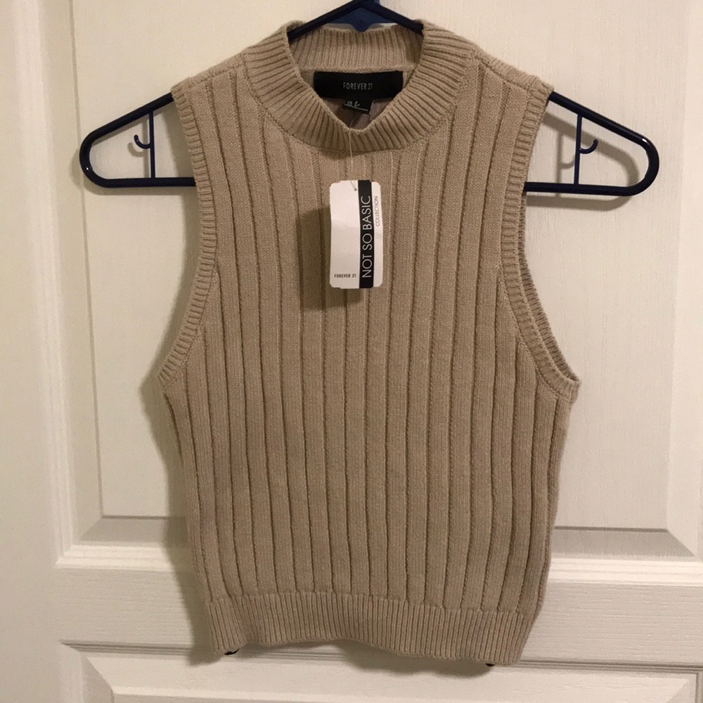 Forever 21 Beige Knit Crop Top S