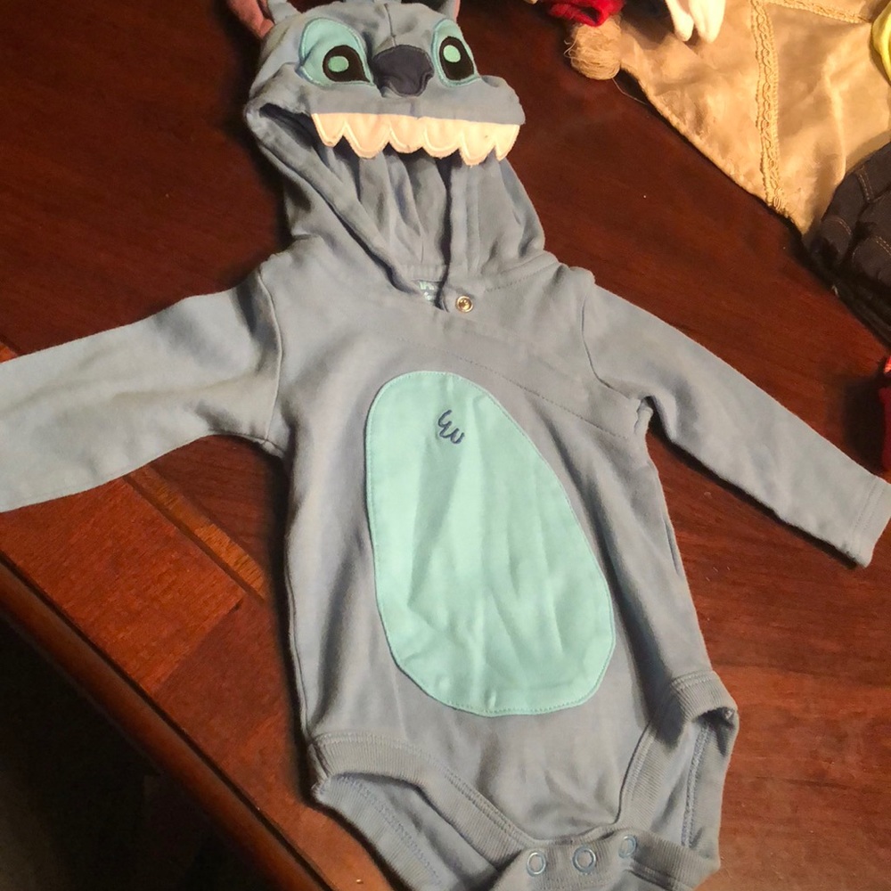 Disney Stitch onesie size 6-9