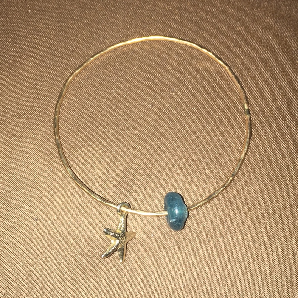 Starfish Gold Filled Bangle