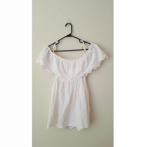 Multiway strap lace top