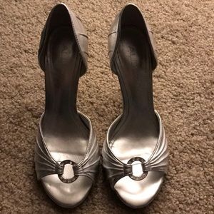 Aldo silver heel