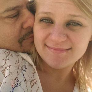 Meet your Posher, Caitlin