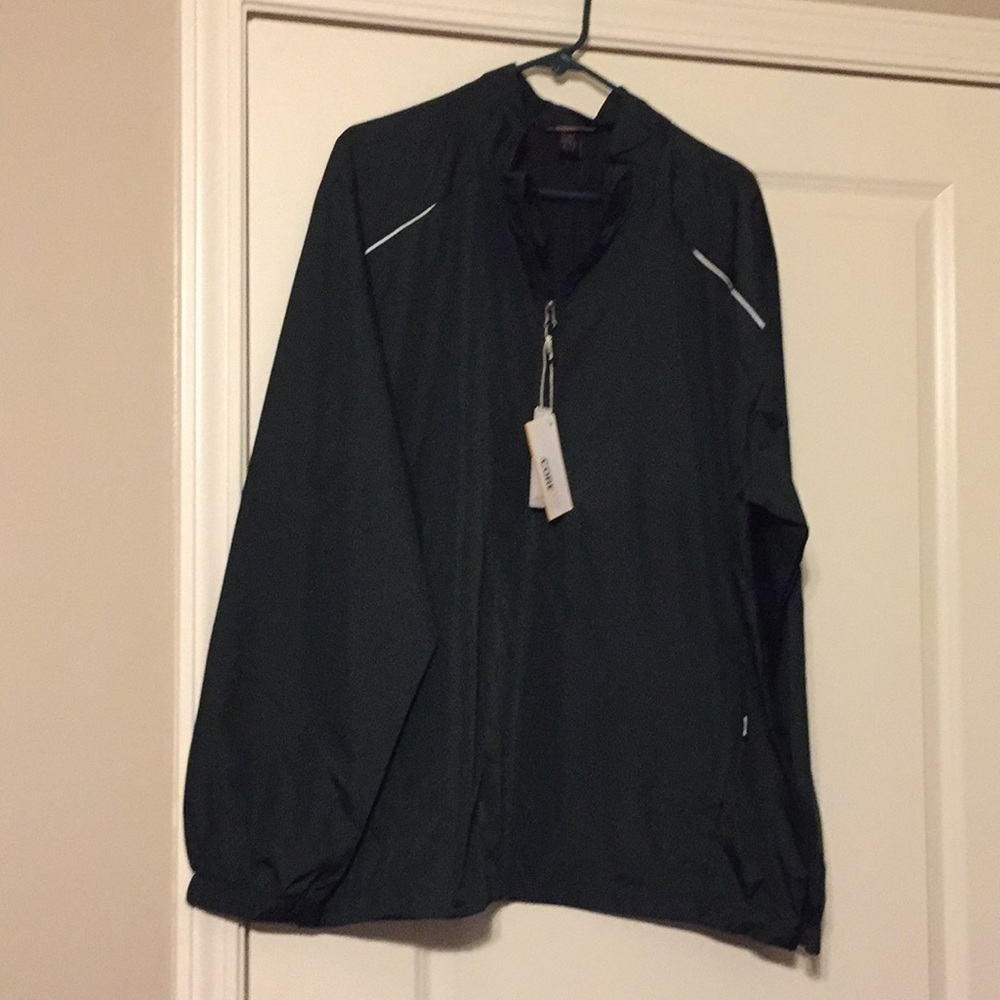 NWT- water resistant , reflective and auto port