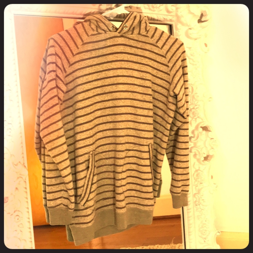 Standard cloth women’s hoodie size medium