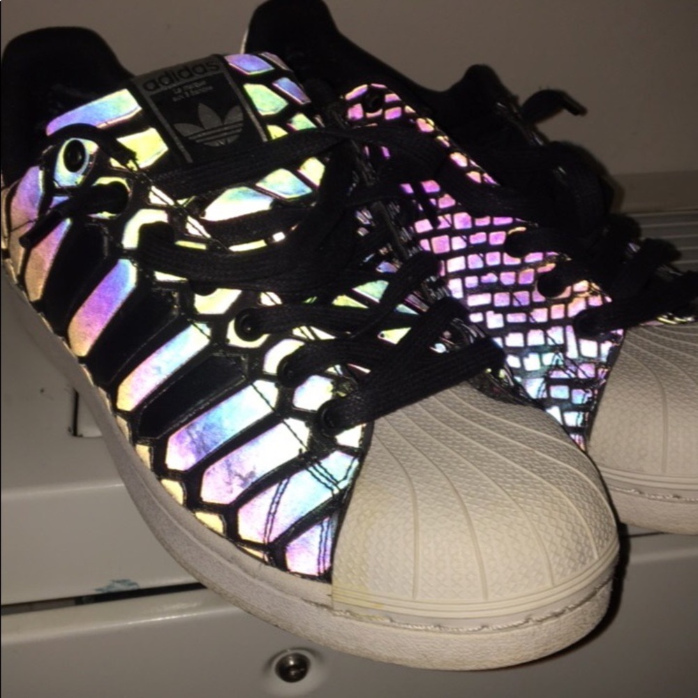 Men’s Adidas Low Top