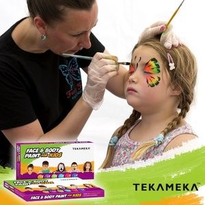 Face Paint Kit With 40 Stencils - 12 Colors Jumbo
