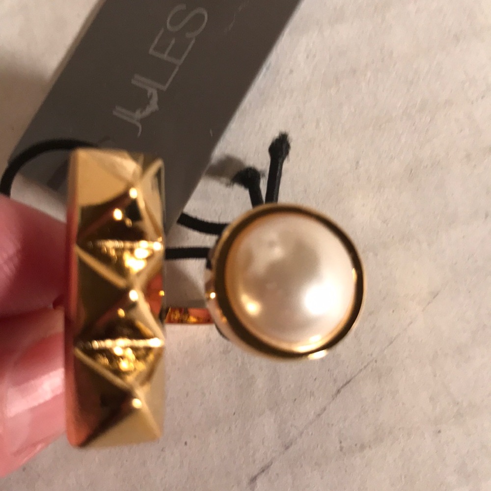 Jules Smith Luna stud ring