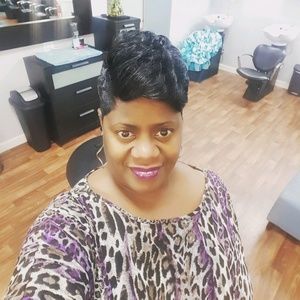 Meet your Posher, Paulette