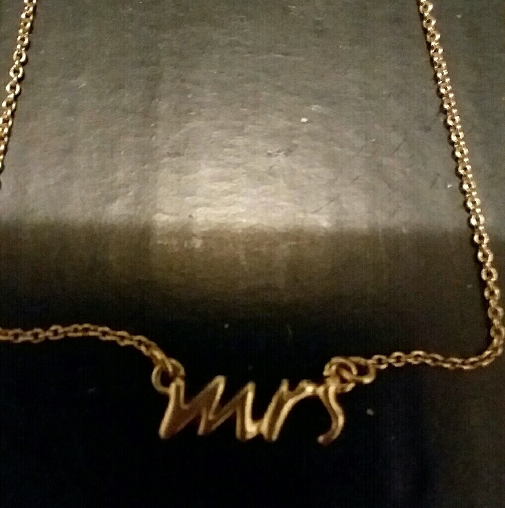 KATE SPADE MRS. GOLD NECKLACE