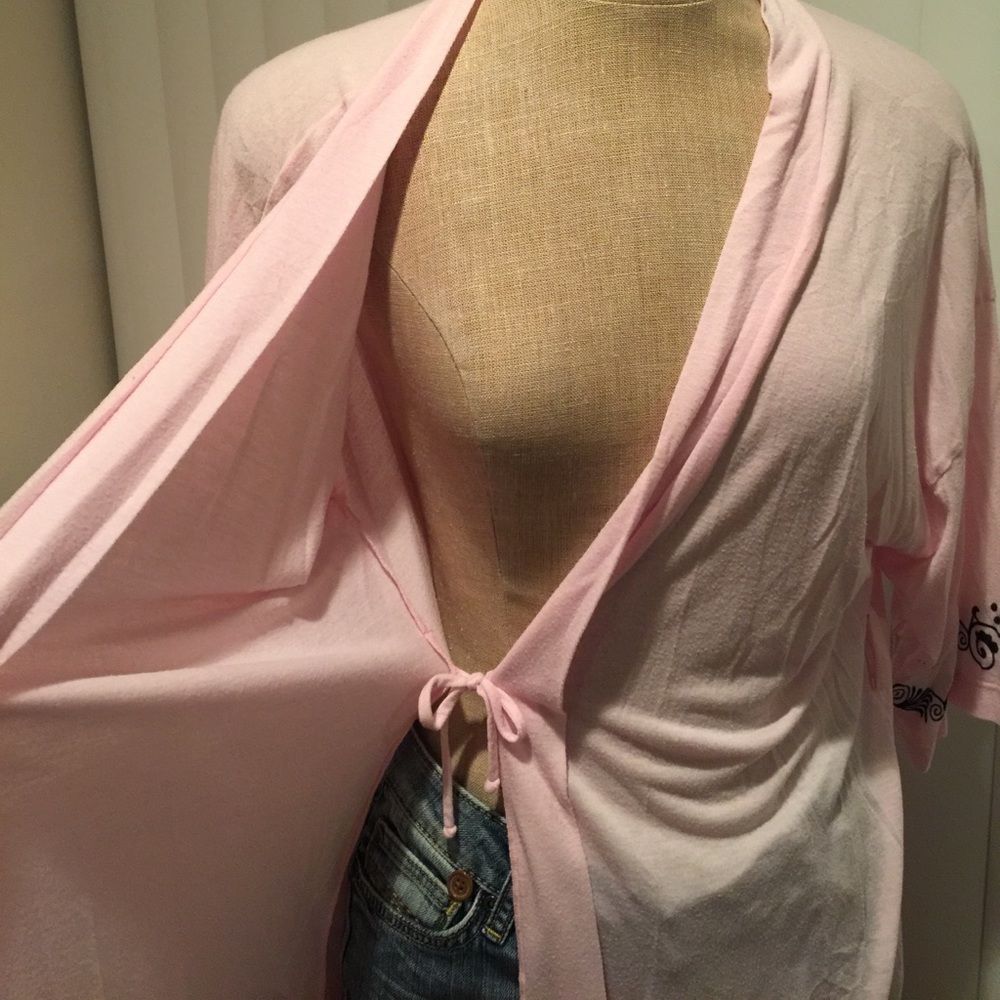 Pink robe - Picture 3 of 7