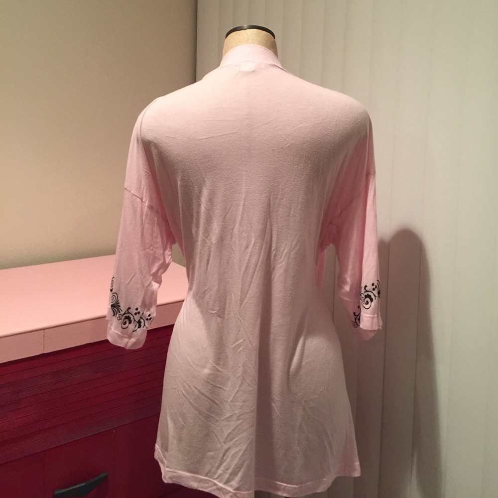 Pink robe - Picture 4 of 7