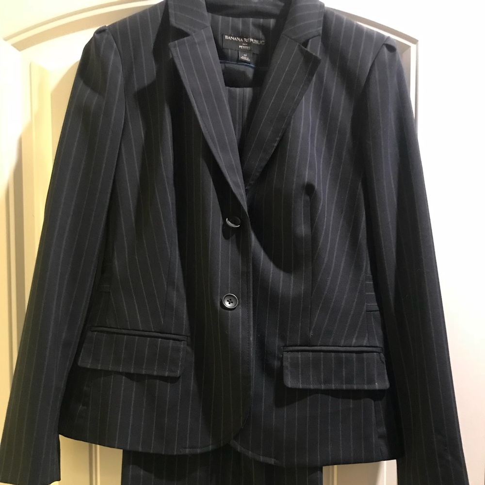 Banana Republic Suit