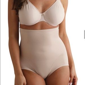 Miraclesuit Hi-Waist Brief