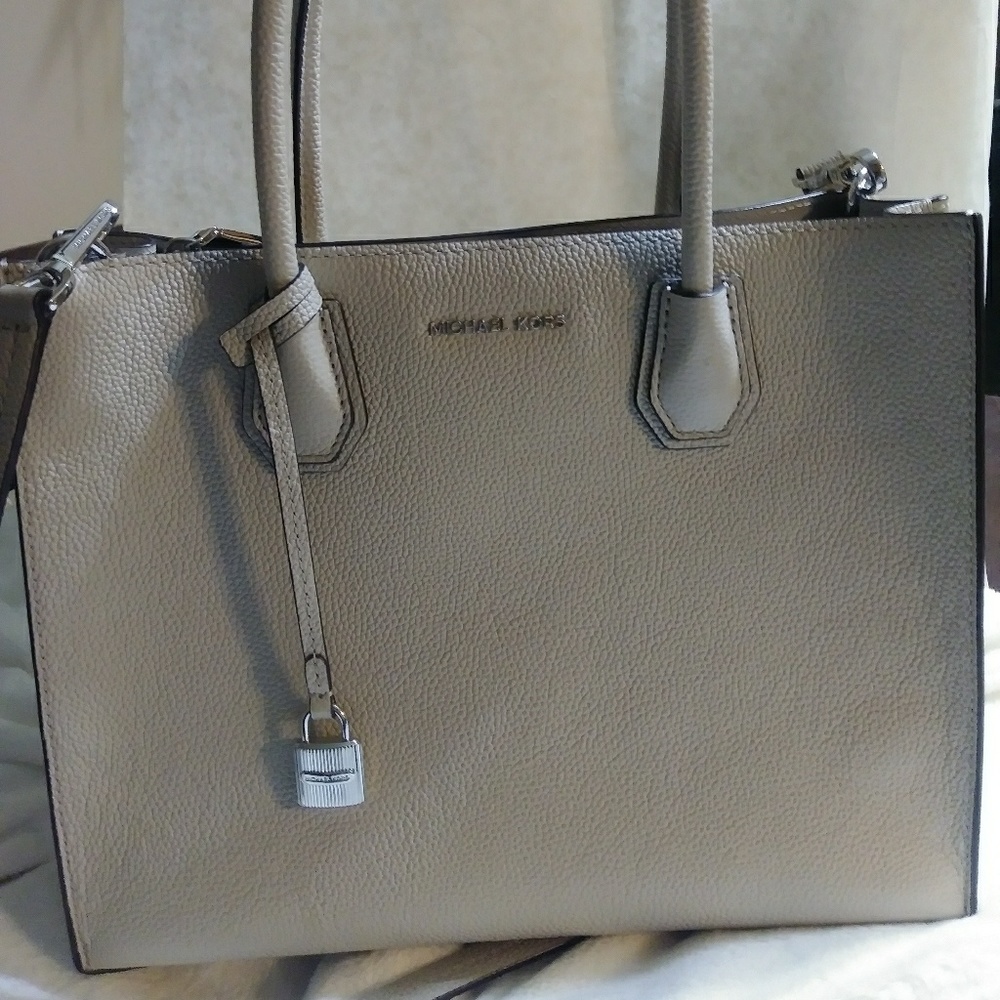 Michael Kors satchel