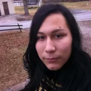 Meet your Posher, Logan