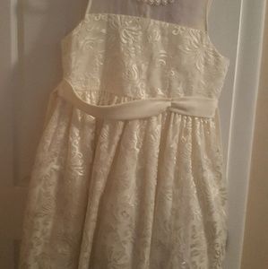 Girls plus size dress