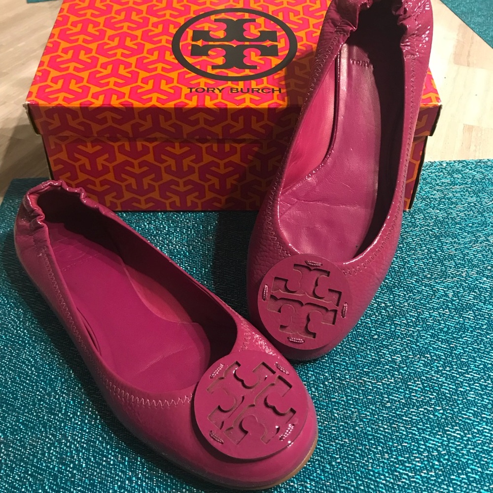 Tory Burch Flat.  SALE
