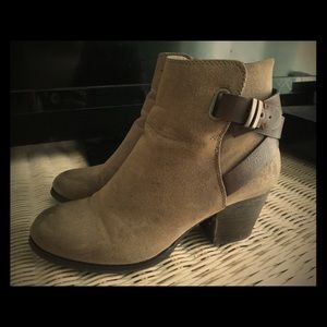 Call it spring booties