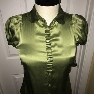 NWOT 100% Silk - Studio M women's top