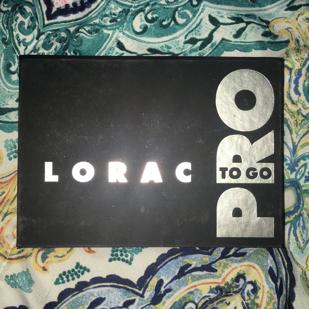 Lorac pro to go eye/cheek palette