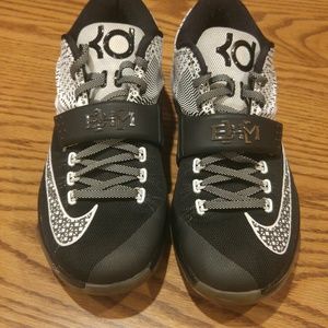 Nike KD 7 "Black History Month"