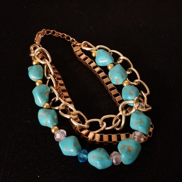 Bracelets - Picture 2 of 4