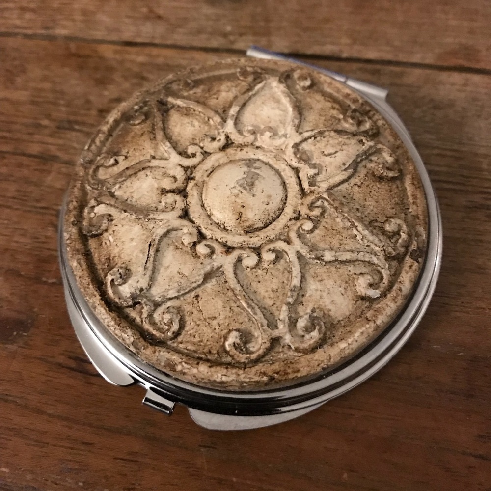 Decorative Stone Compact Mirror