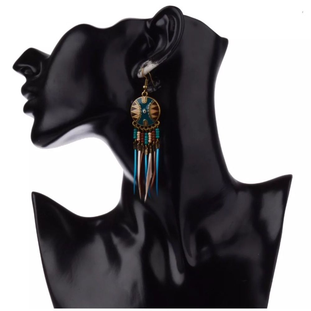BOHO Multicolor feathers dangle earrings - Picture 2 of 6