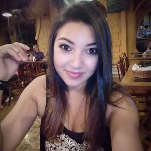 Meet your Posher, Fernanda