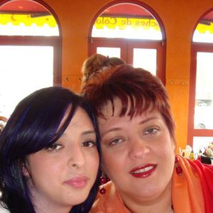 Meet your Posher, Claudia