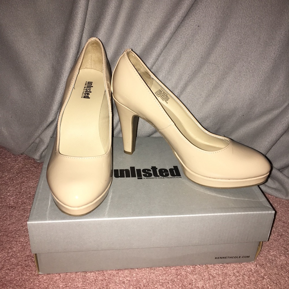Beige/cream heels