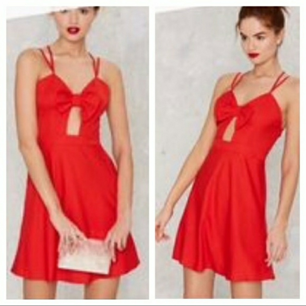 Nasty Gal red short dress L front cut out