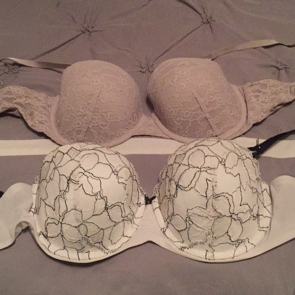 Victoria Secret bra’s 38C