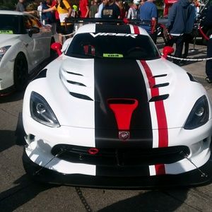 Meet your Posher, Ebony